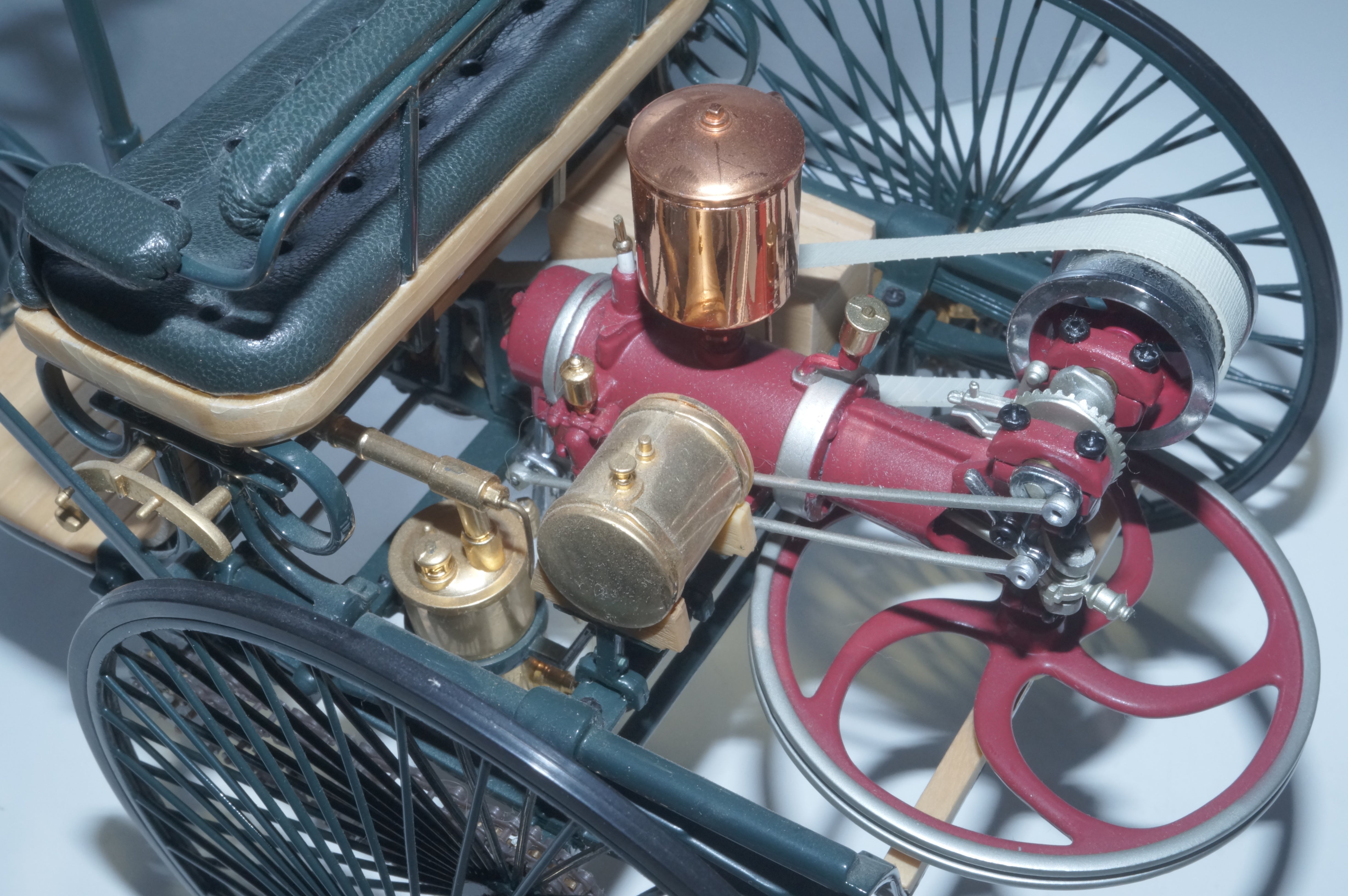 1/10 Benz Patent Motorwagen CMC M-005