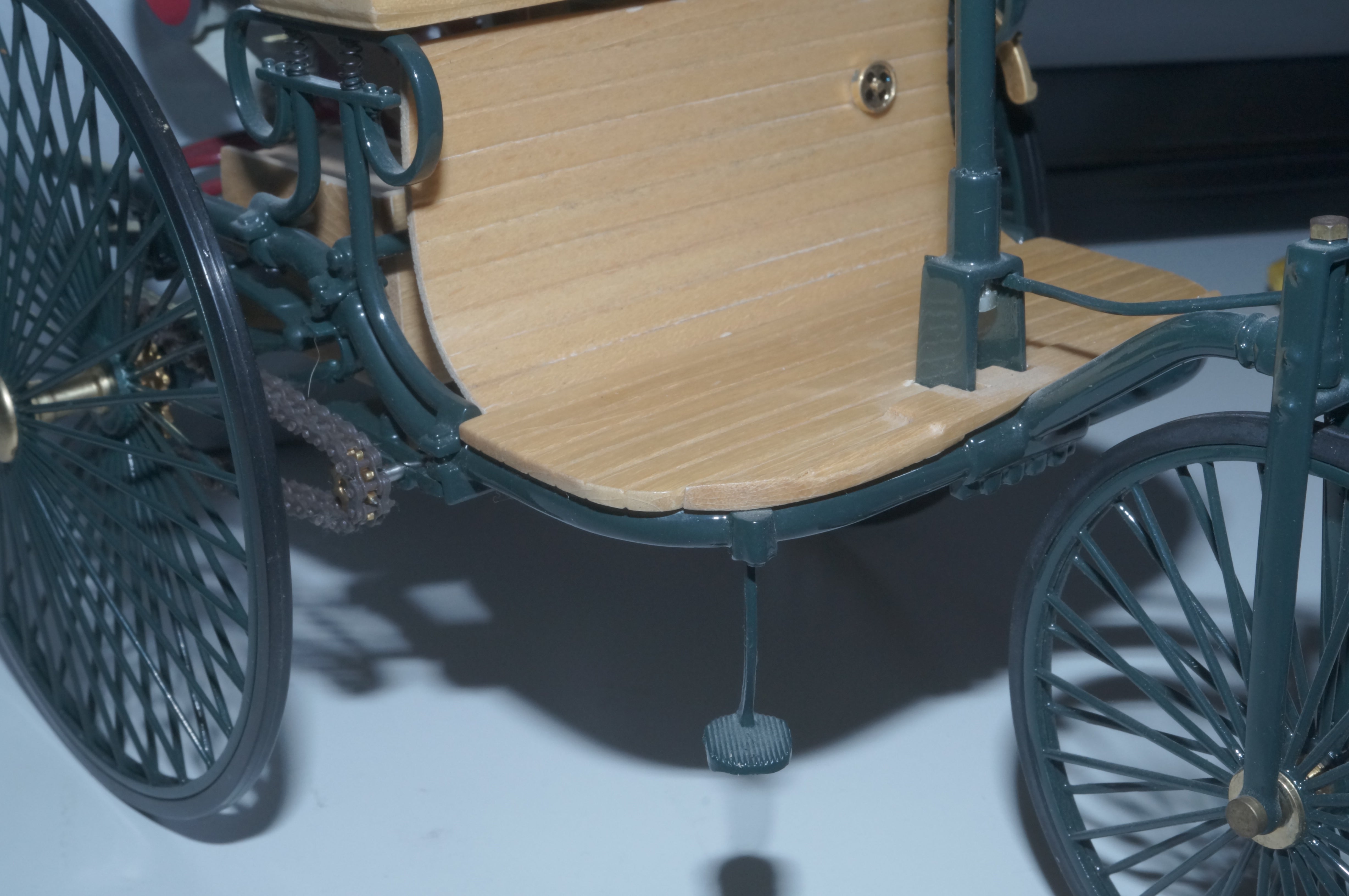 1/10 Benz Patent Motorwagen CMC M-005