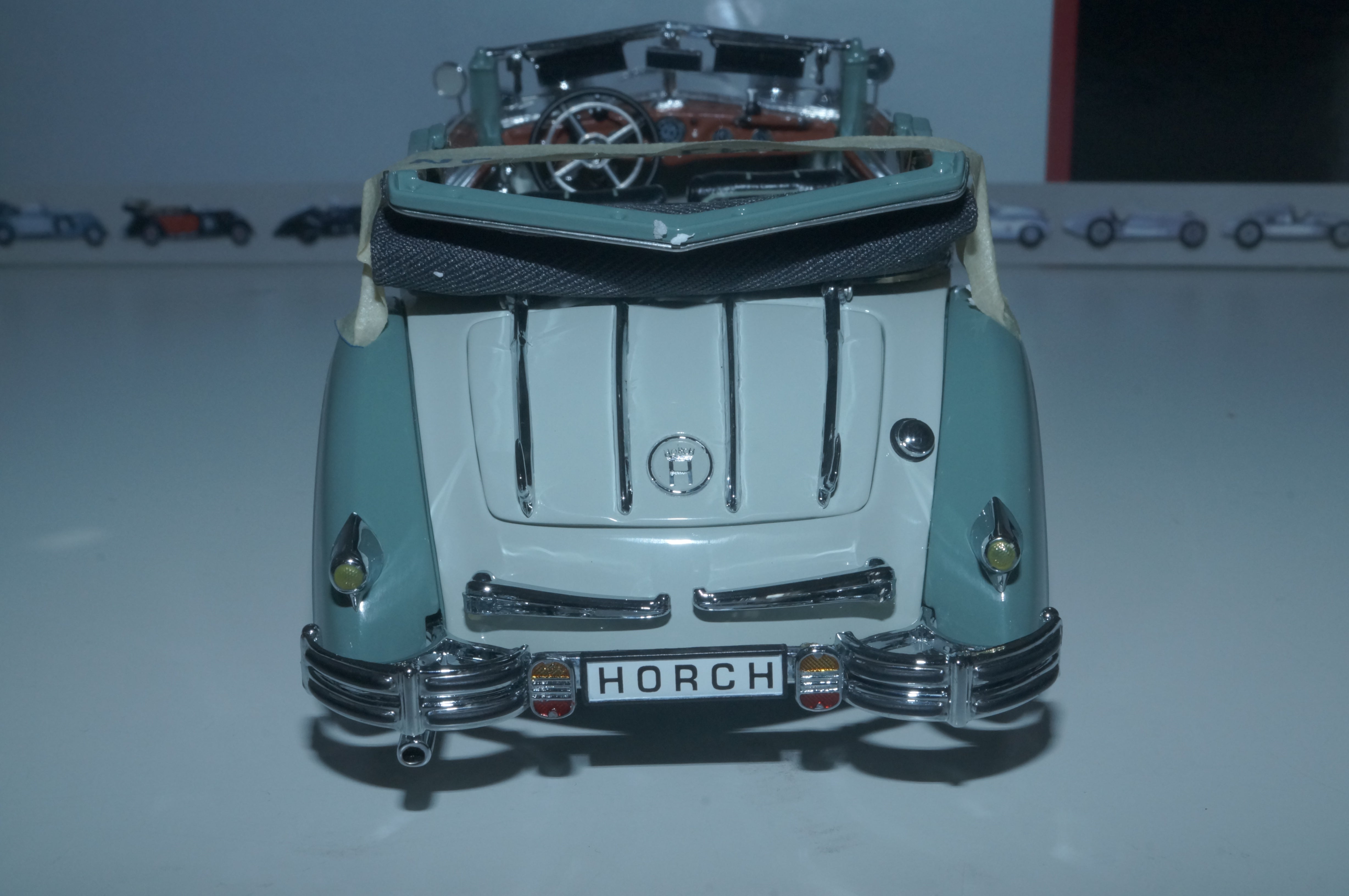 1/24 Horch 853 Cabriolet offen grün CMC M-016