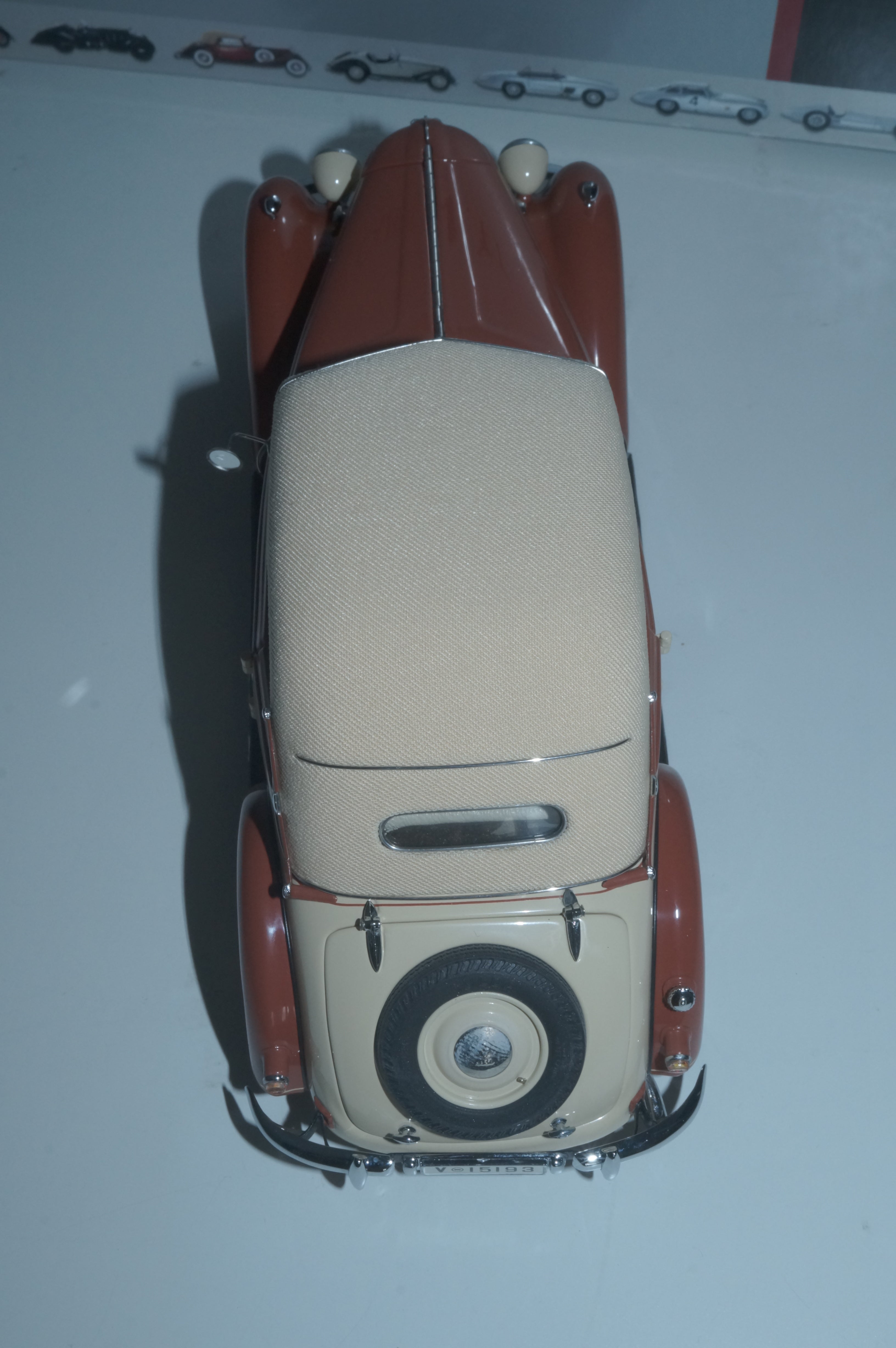 1/24 Audi 920 Cabriolet braun CMC M-032