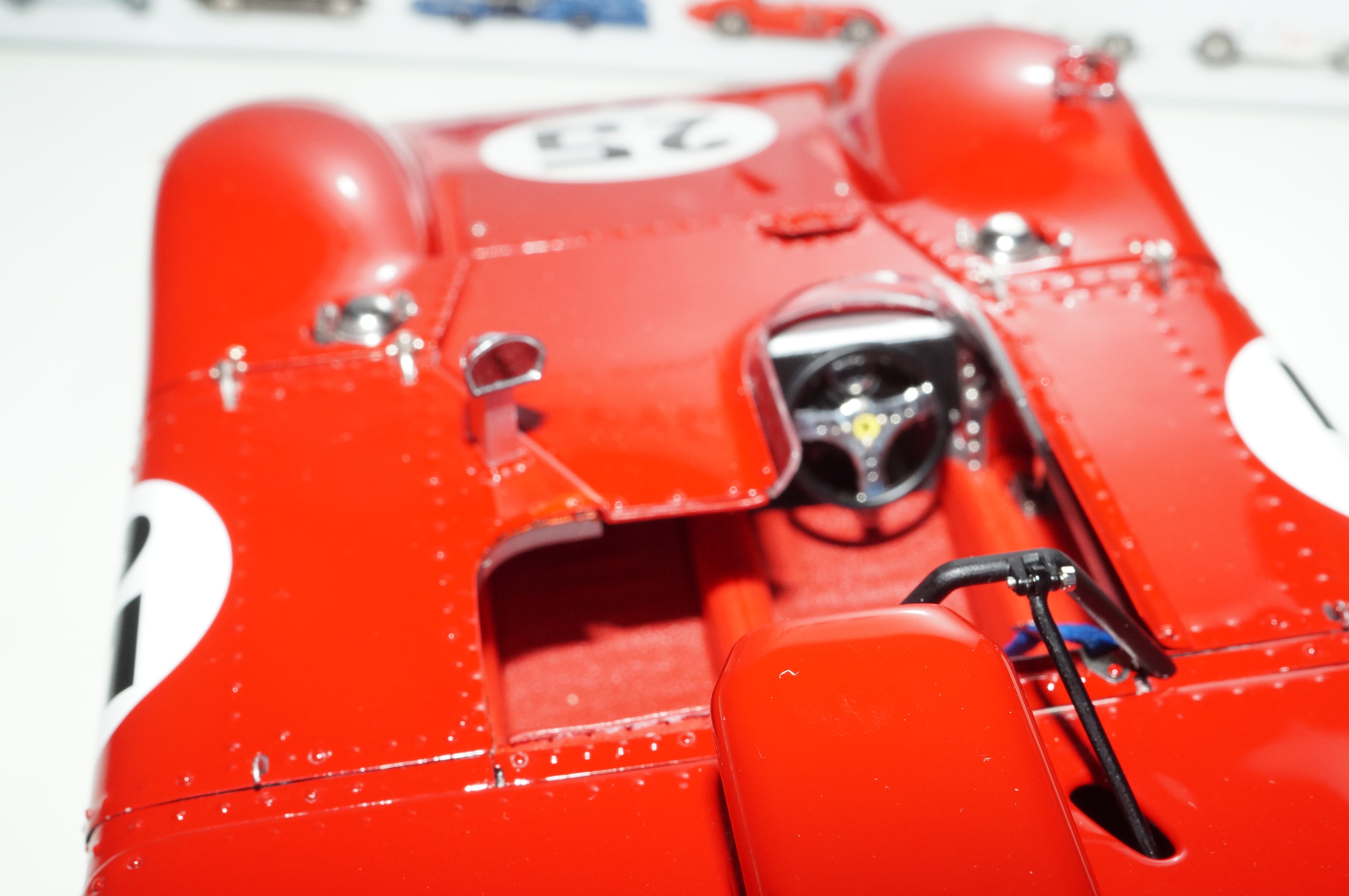 Ferrari 312P Spyder CMC M-095 -pre-owned-