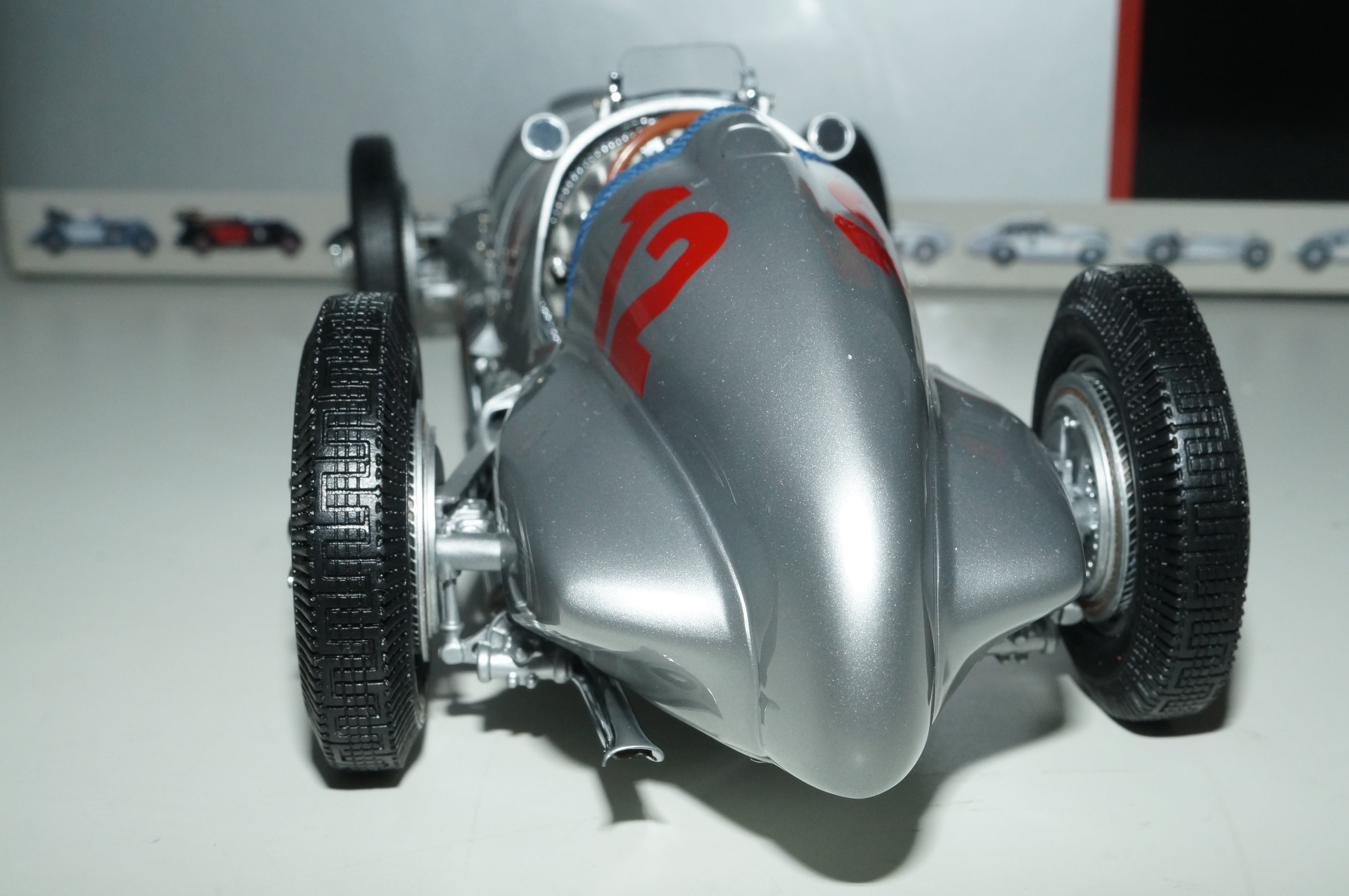 Mercedes-Benz W125 #12 R. Caracciola CMC M-052 LE 3.000 aus Vorbesitz