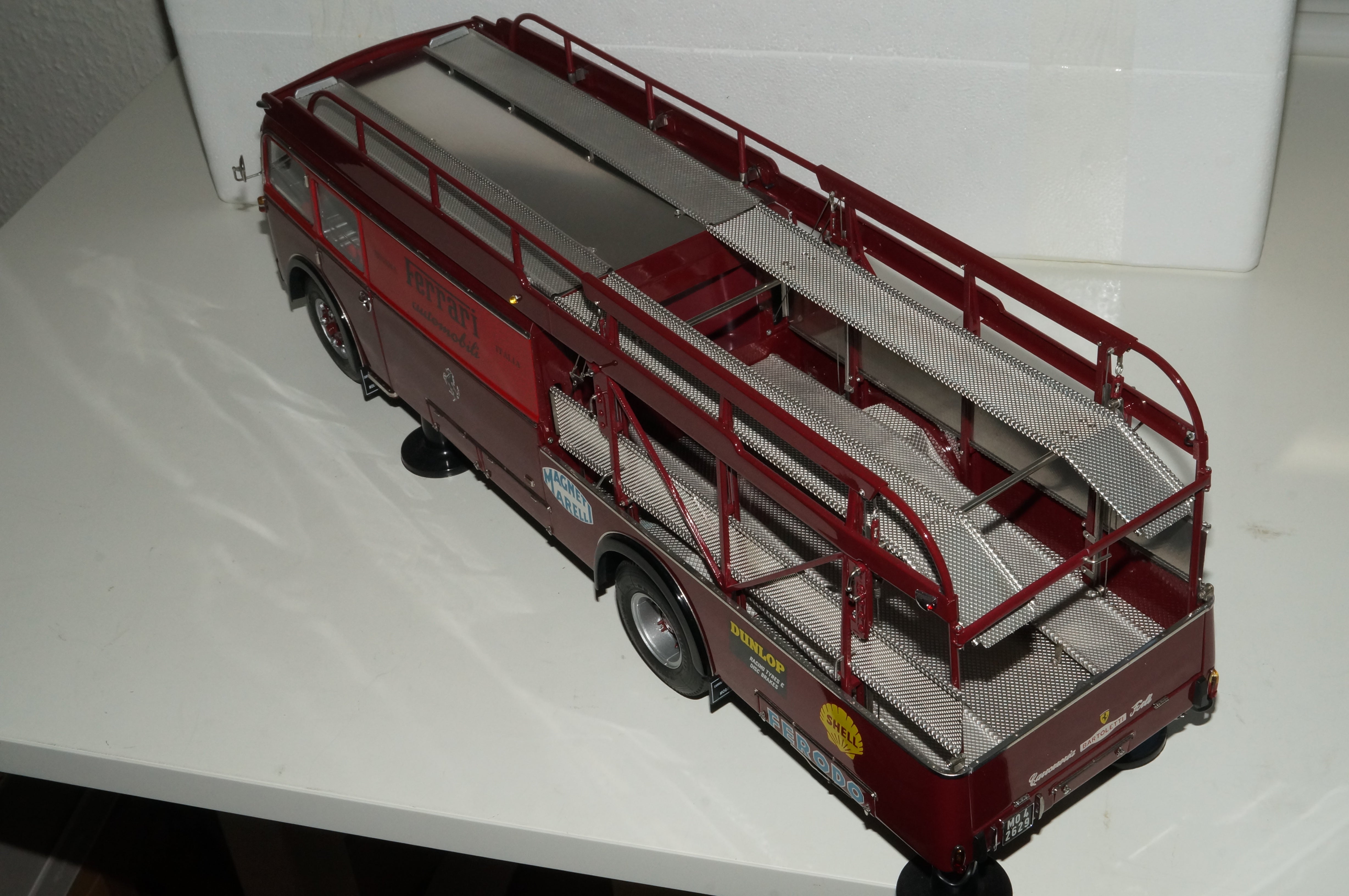 Ferrari Renntransporter Fiat 642 RN2 Bartoletti CMC M-084 - aus Vorbesitz