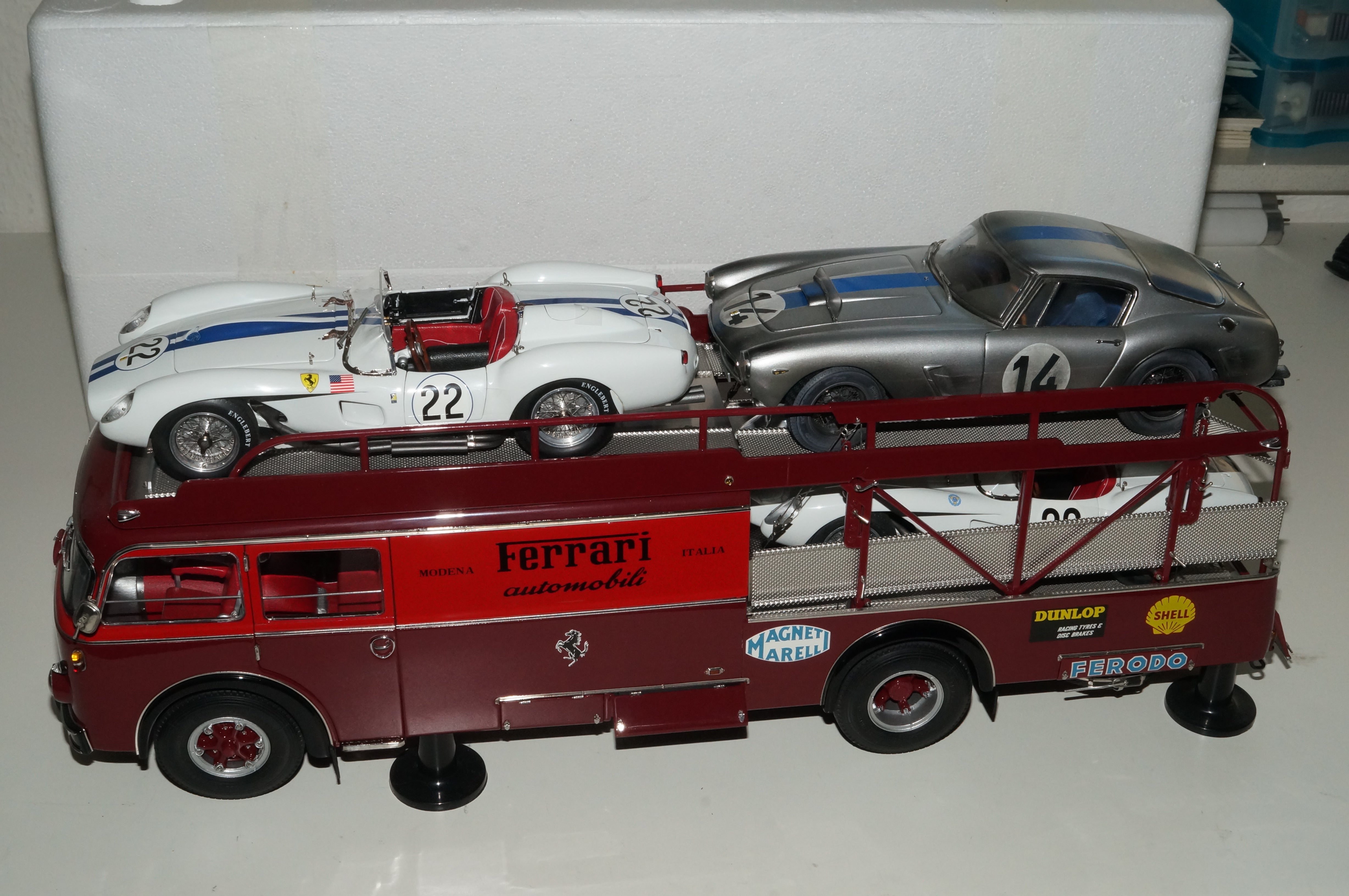 Ferrari Renntransporter Fiat 642 RN2 Bartoletti CMC M-084 - aus Vorbesitz