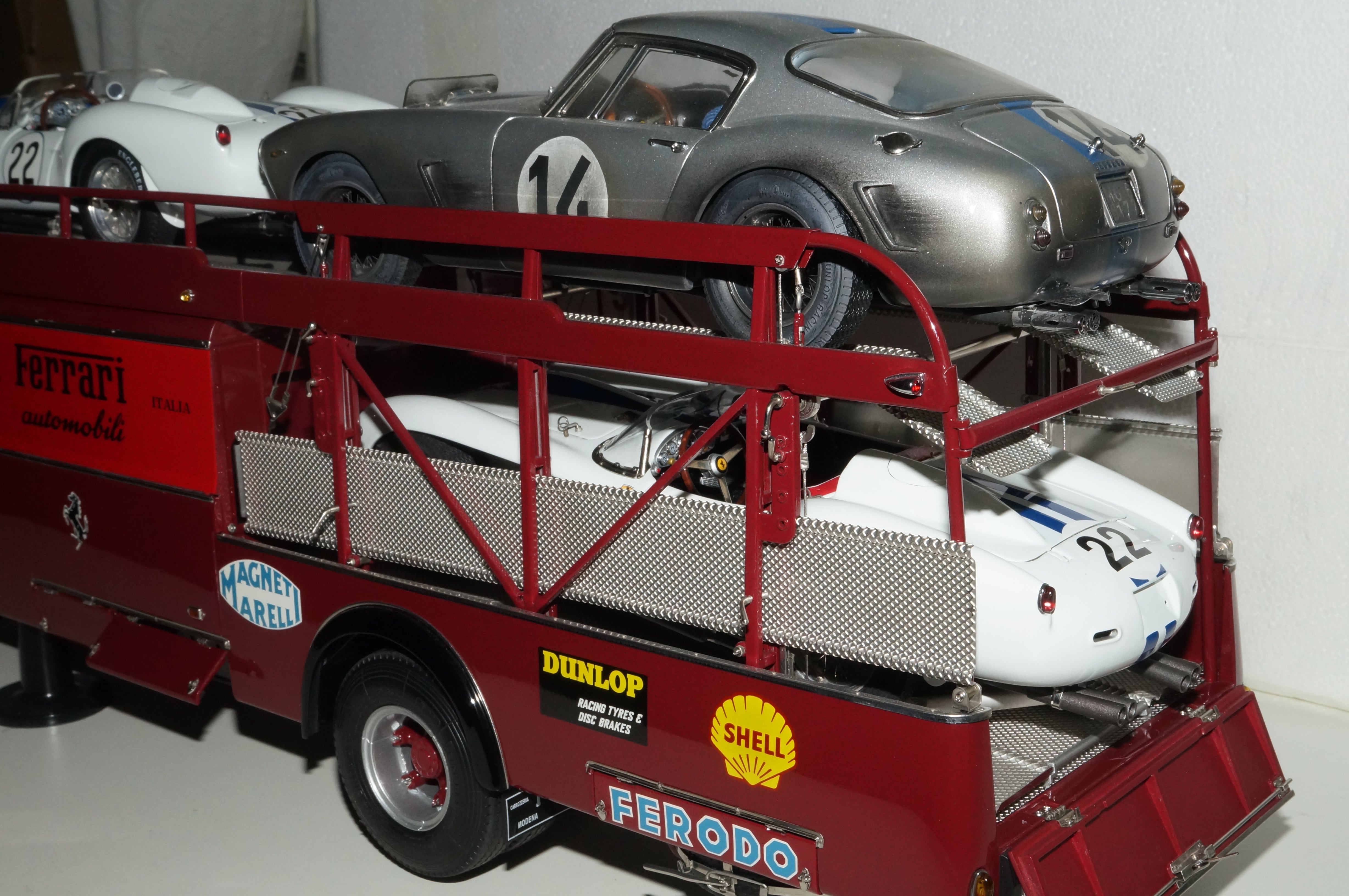 Ferrari Renntransporter Fiat 642 RN2 Bartoletti CMC M-084 - aus Vorbesitz
