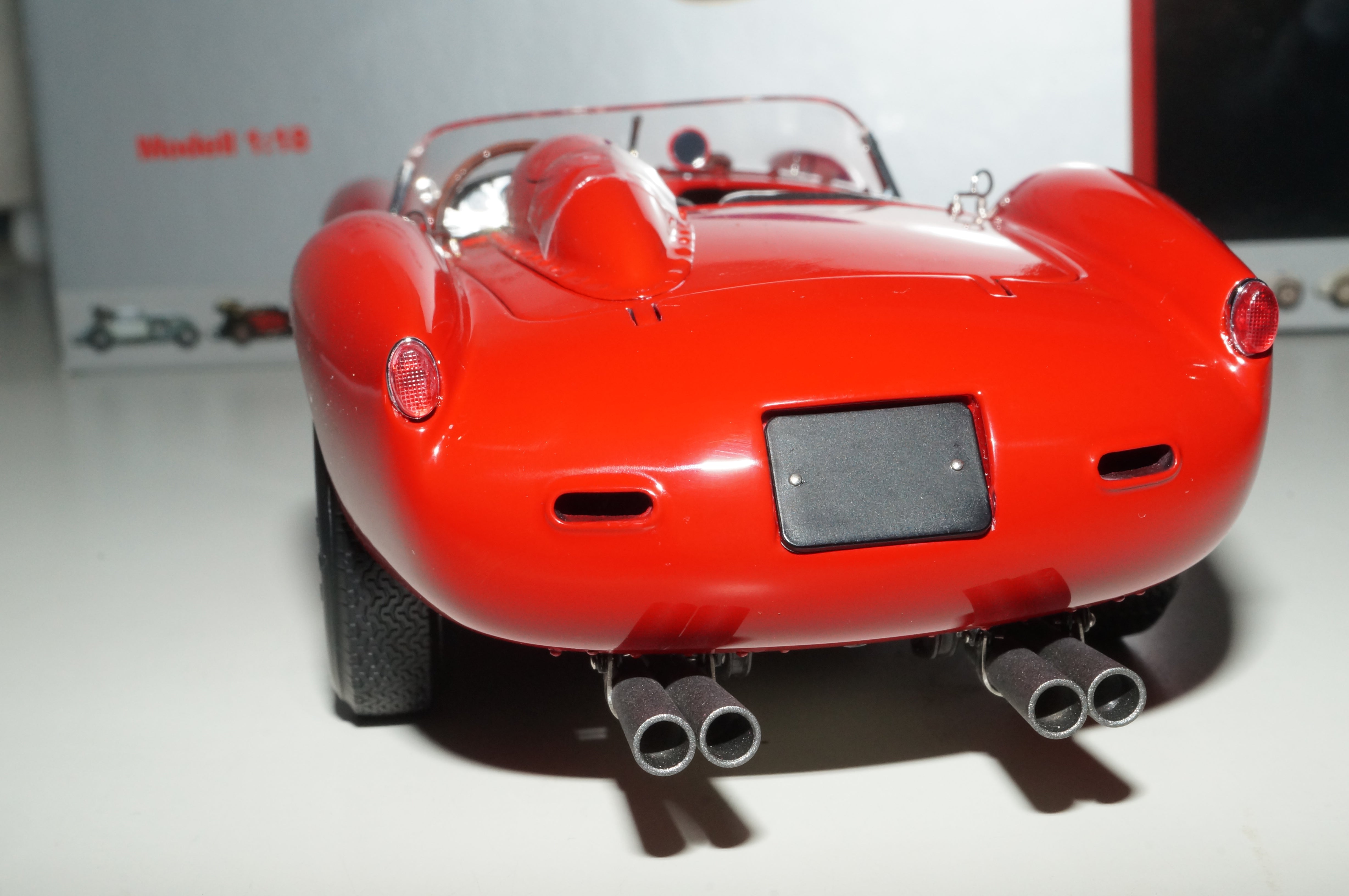 Ferrari 250 Testa Rossa special edition Techno Classica 2015 CMC M-071A L.E. 200 Stück -pre-owned-