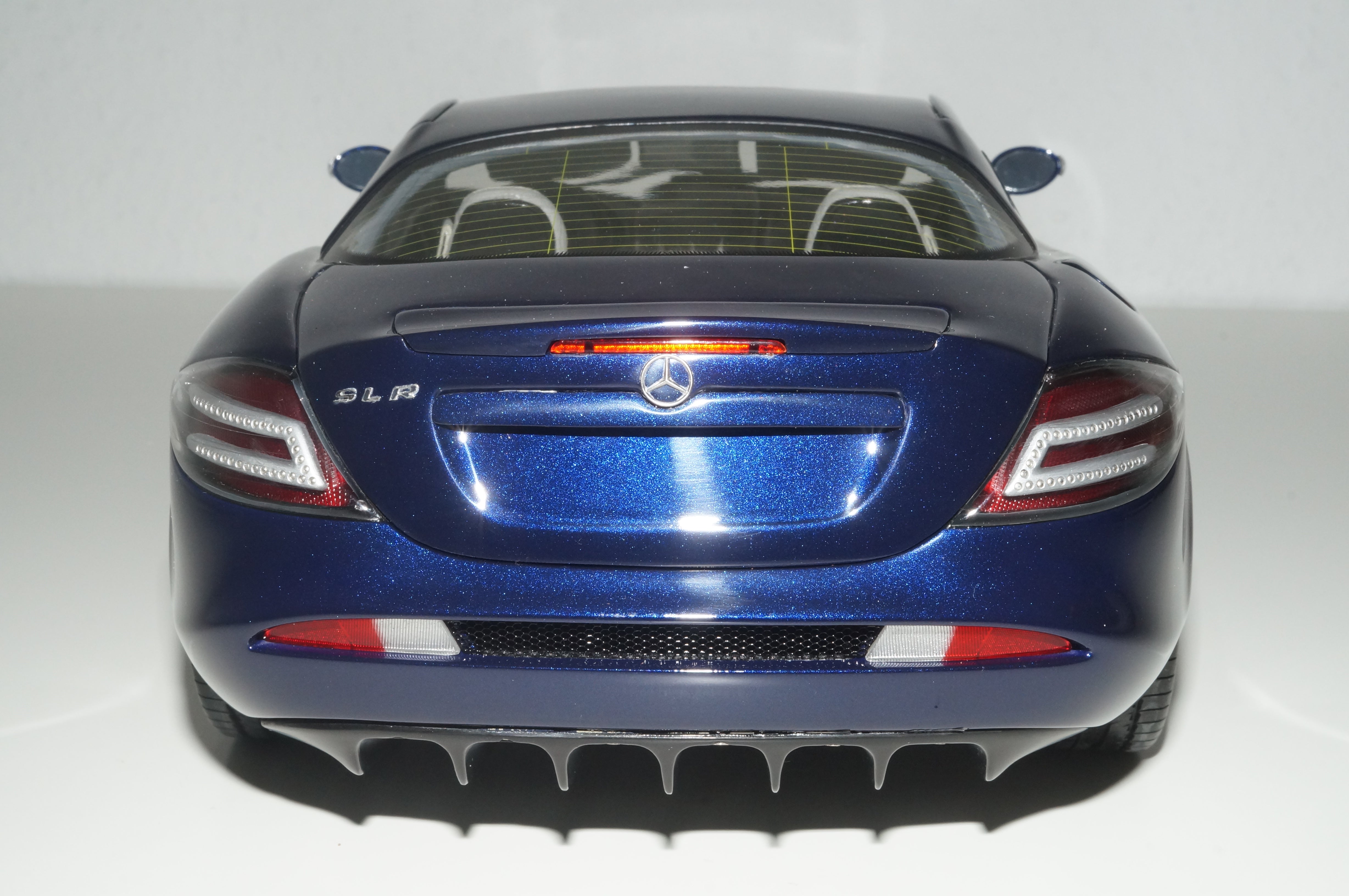 1/12 Mercedes-Benz SLR McLaren 2003 BLAU CMC C-006D