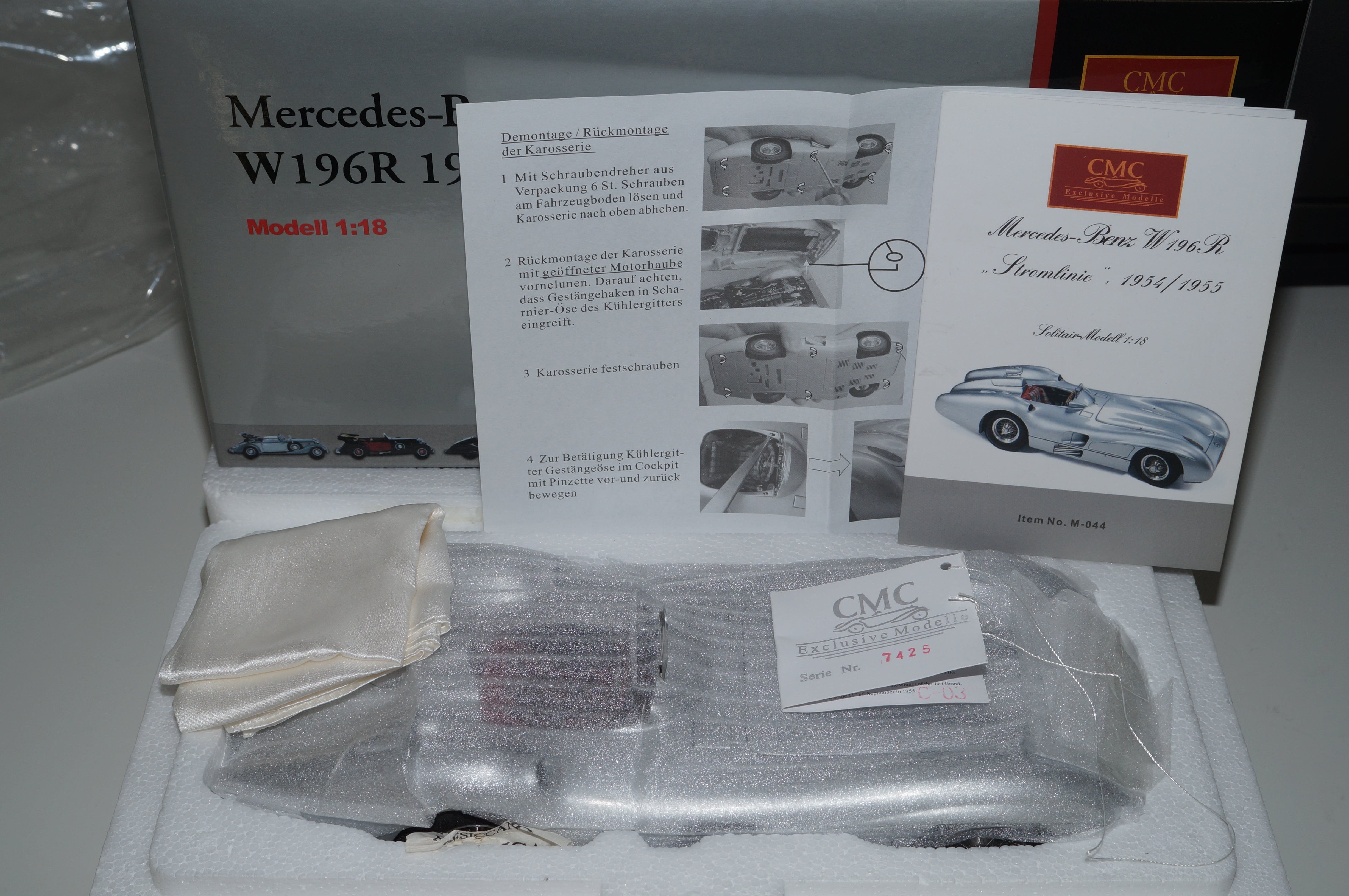 Mercedes-Benz W196R STROMLINIE CMC M-044