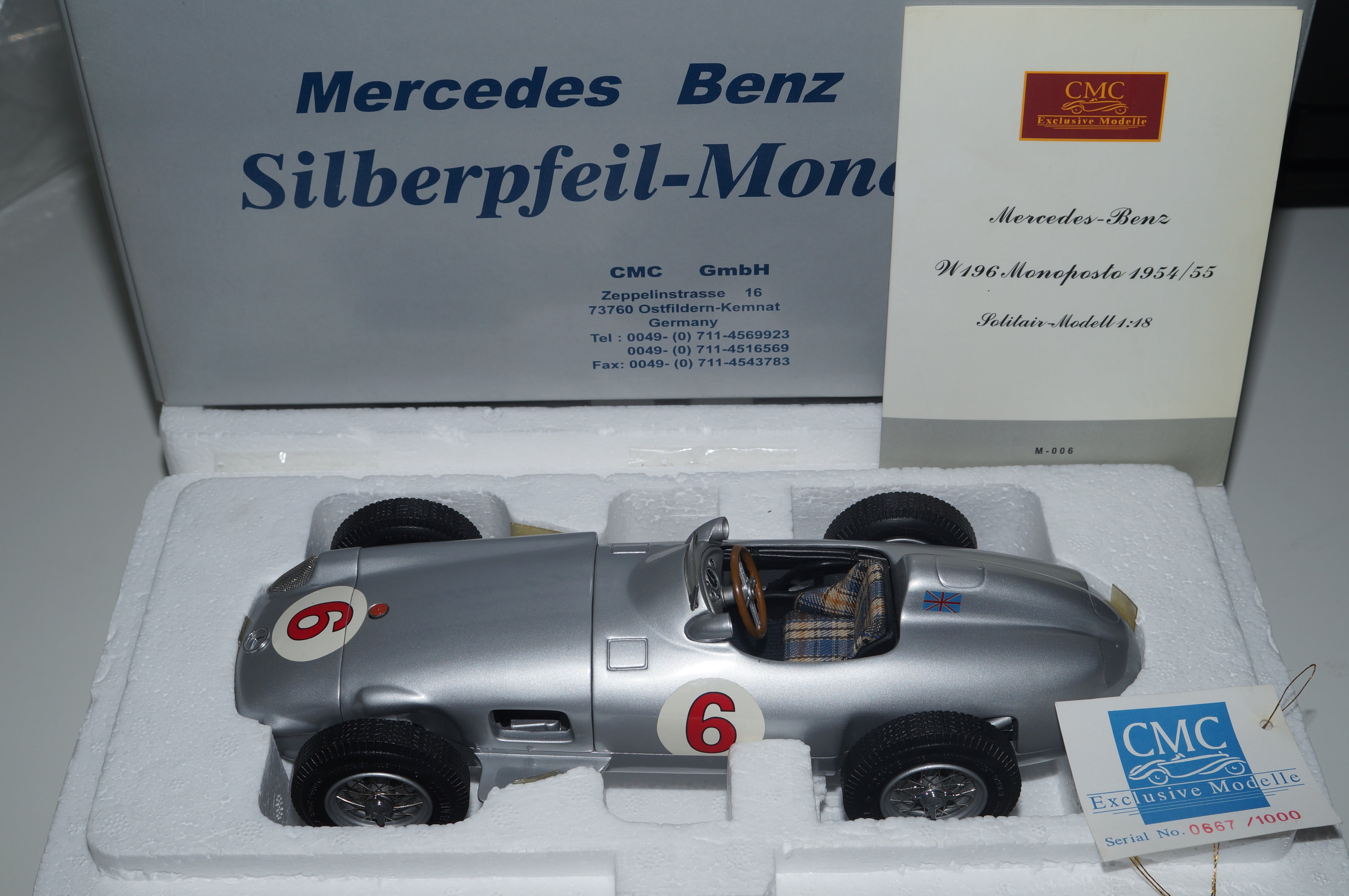 Mercedes-Benz W196 #6 Stirling MOSS CMC M-020 LE 1.000 Stück