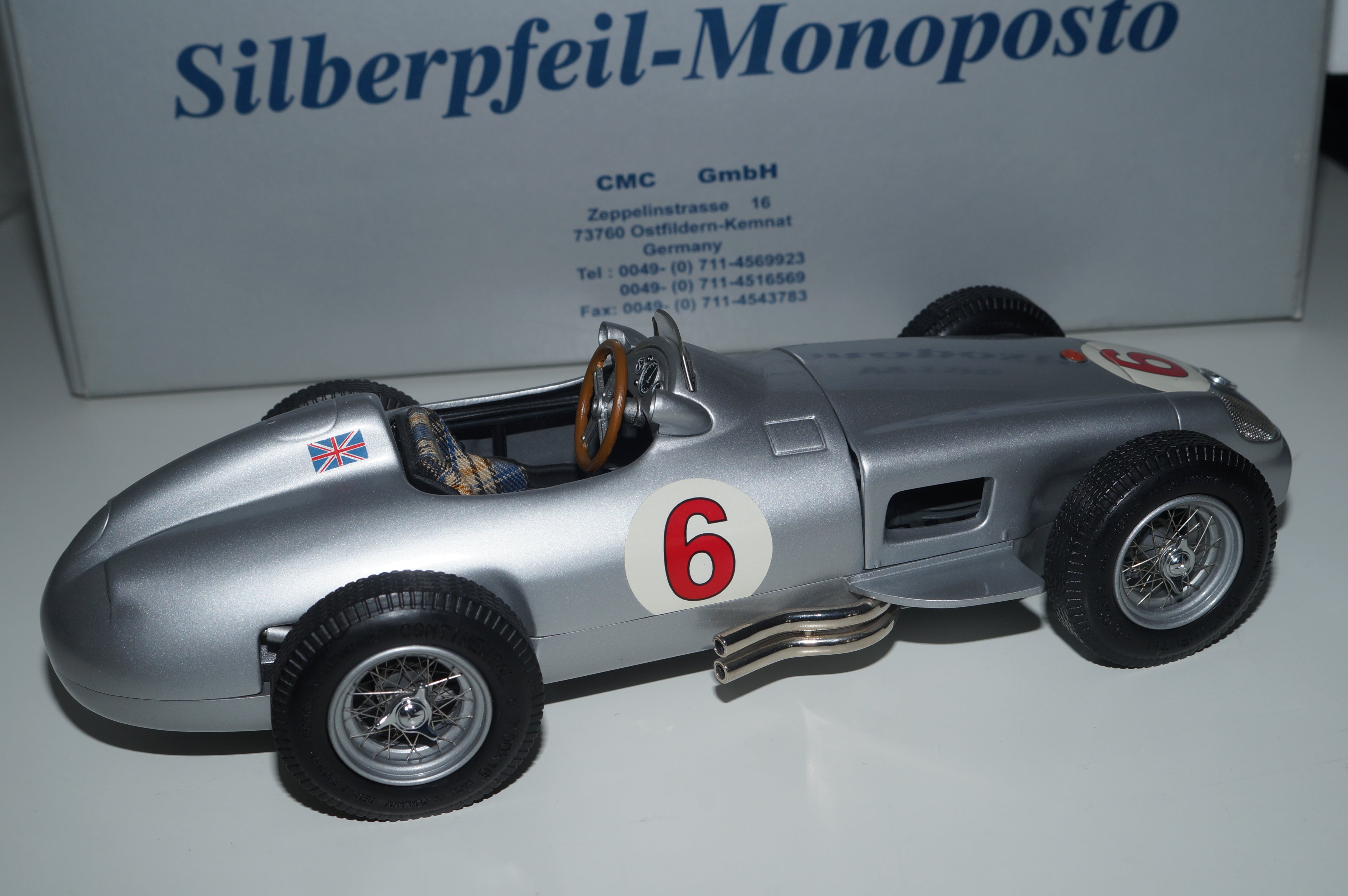 Mercedes-Benz W196 #6 Stirling MOSS CMC M-020 LE 1.000 Stück