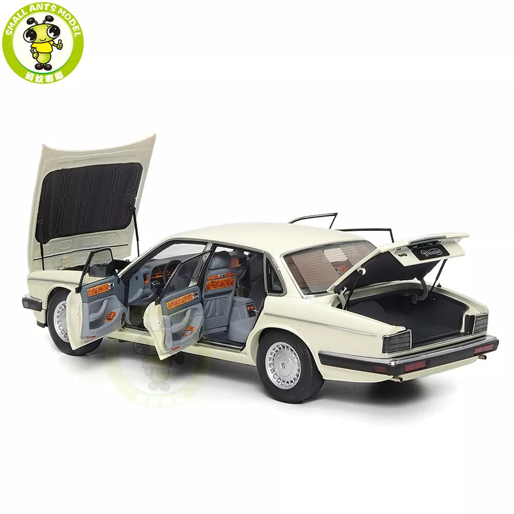 1/18 Jaguar Daimler XJ6 (XJ40) - Glacier White –  ALMOST REAL 810542