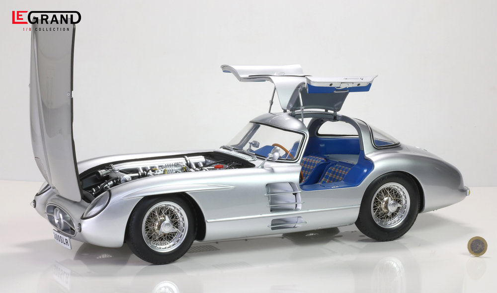 1/8 LEGRAND MERCEDES-BENZ 300 SLR ''UHLENHAUT COUPÉ'' Bausatz/Kit LE102