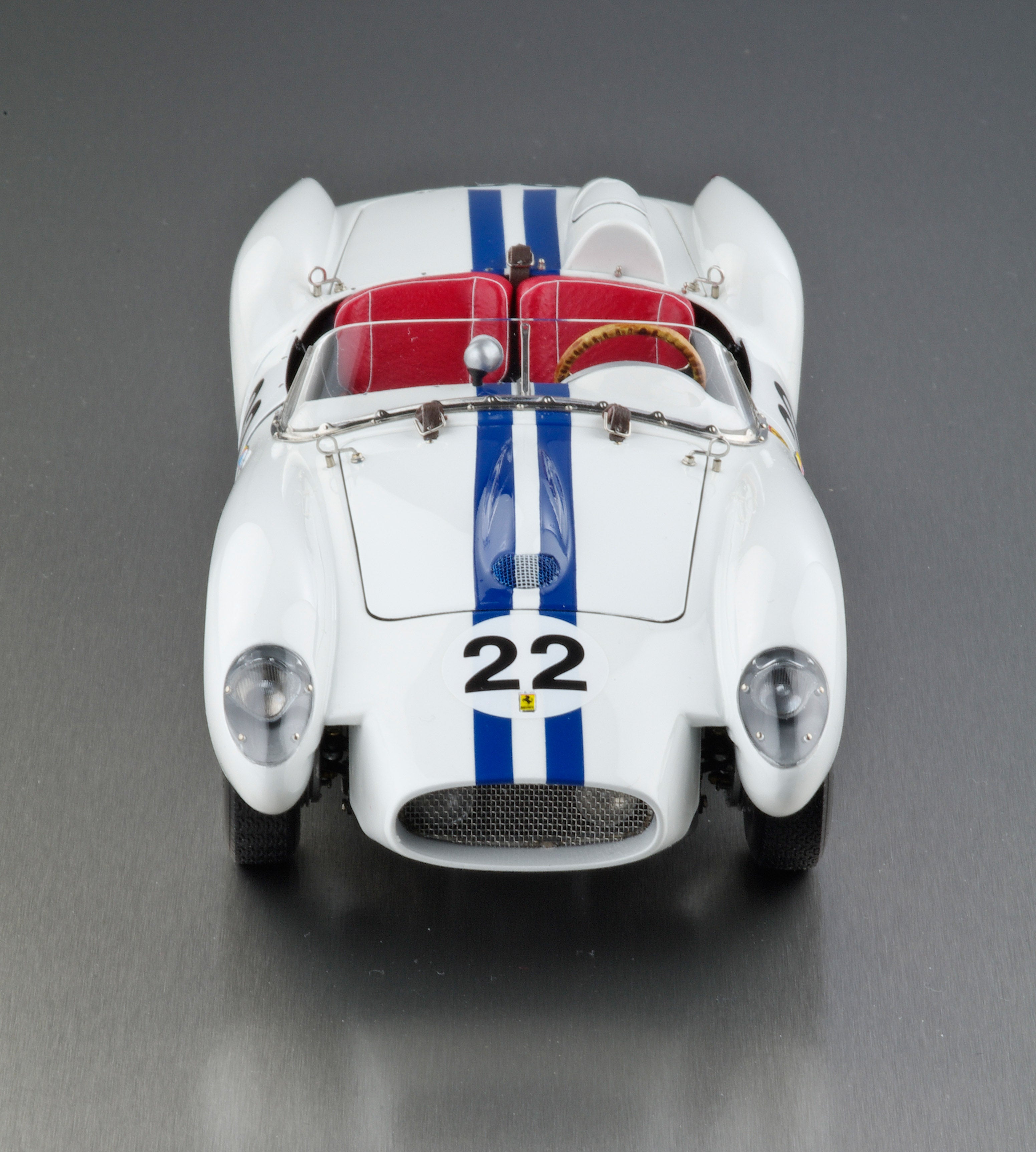 1:18 Ferrari 250 Testa Rossa #22 Pontoon Fender CMC M-080 aus Vorbesitz