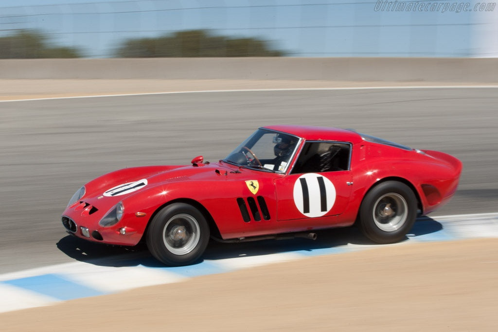 1/18 Ferrari 250 GTO, RHD Surtees & Parks 1962 1000km Paris Montlhery #11 Chassis 3647GT, LE 2000