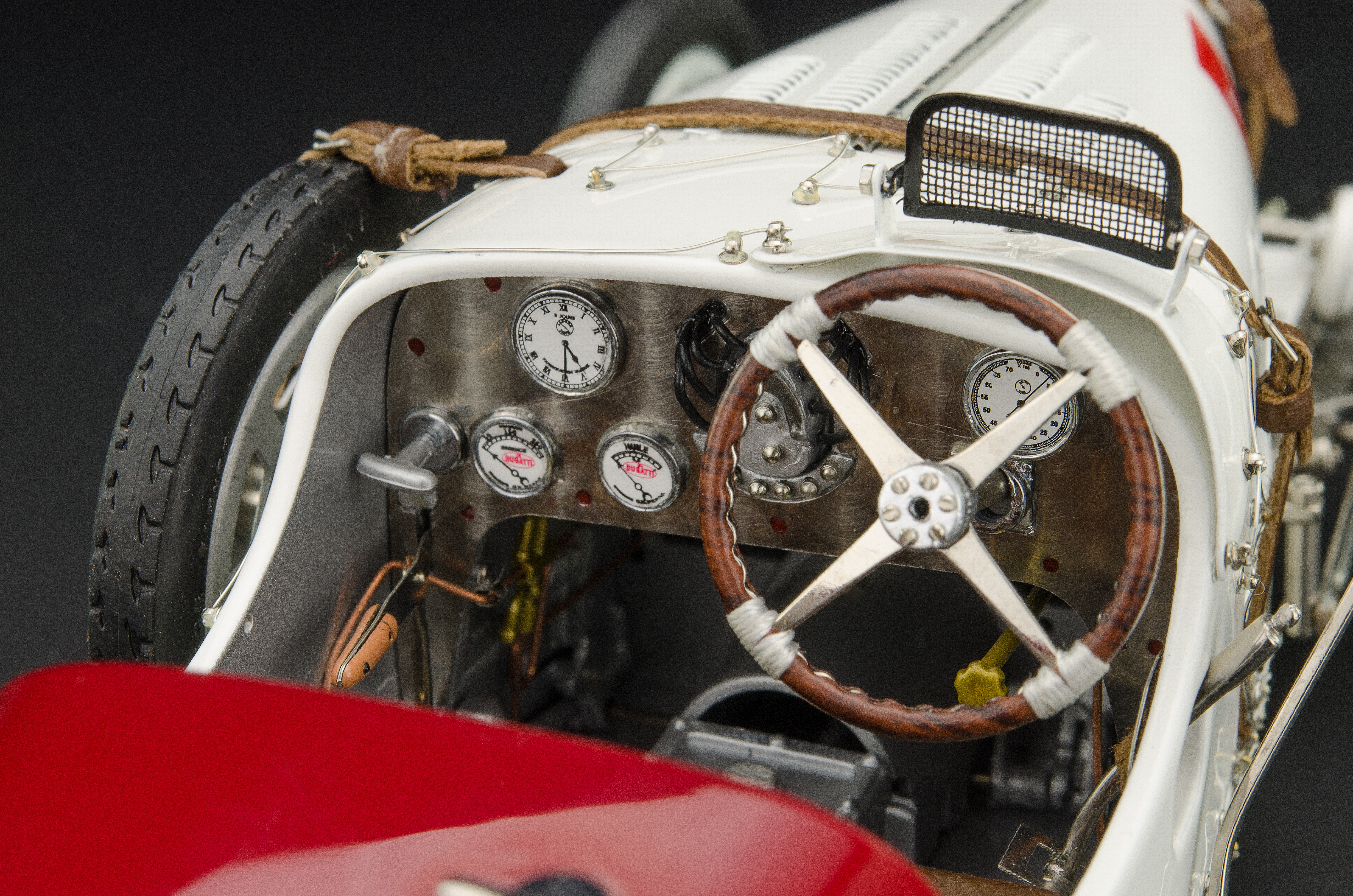 cmc-M-100-003-Bugatti-Nation-Colour-Poland-05
