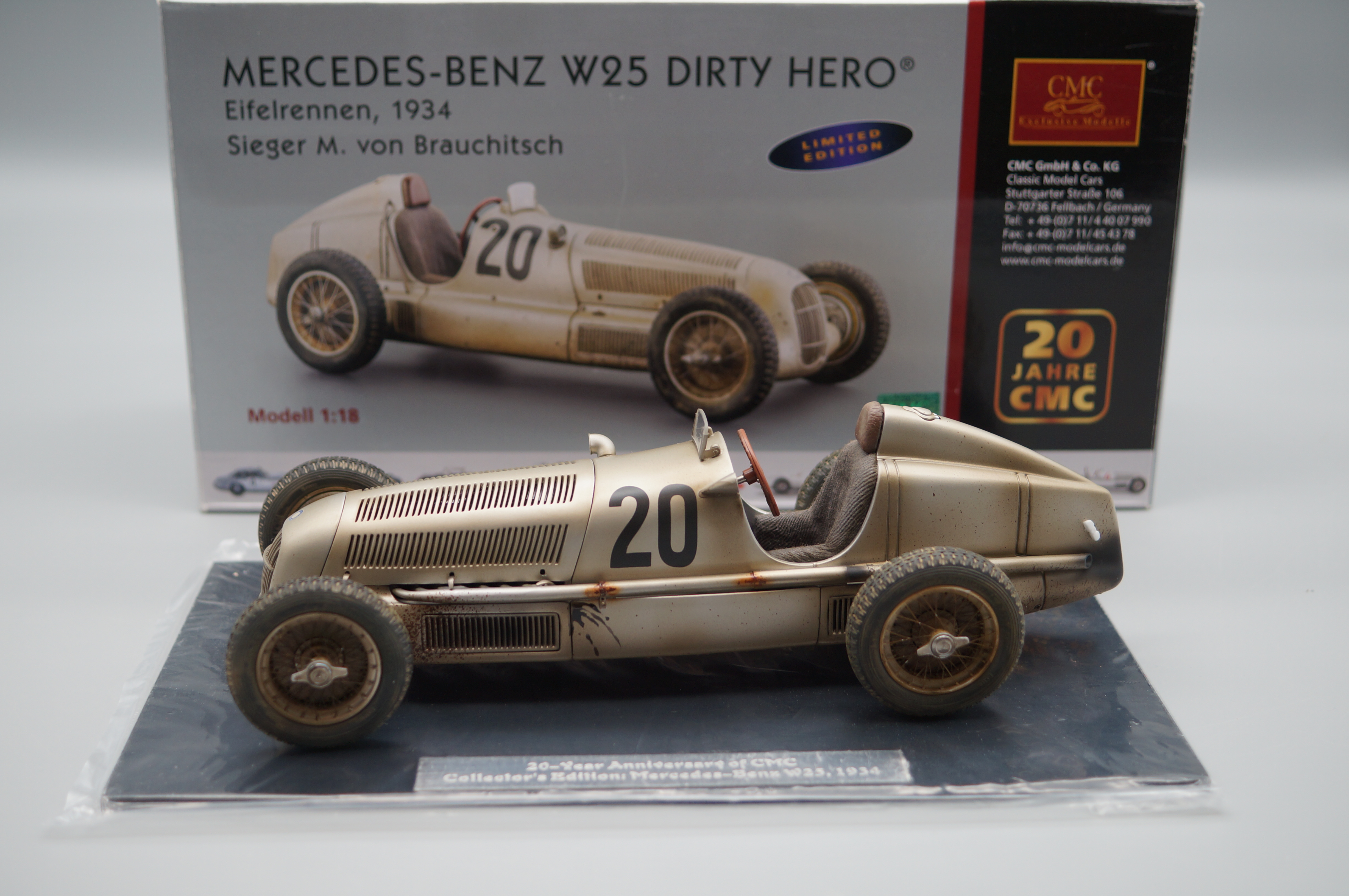 Mercedes-Benz W25 #20 'Dirty Hero' collectors edition 20 Jahre CMC M-147 LE 1000 pcs AA492