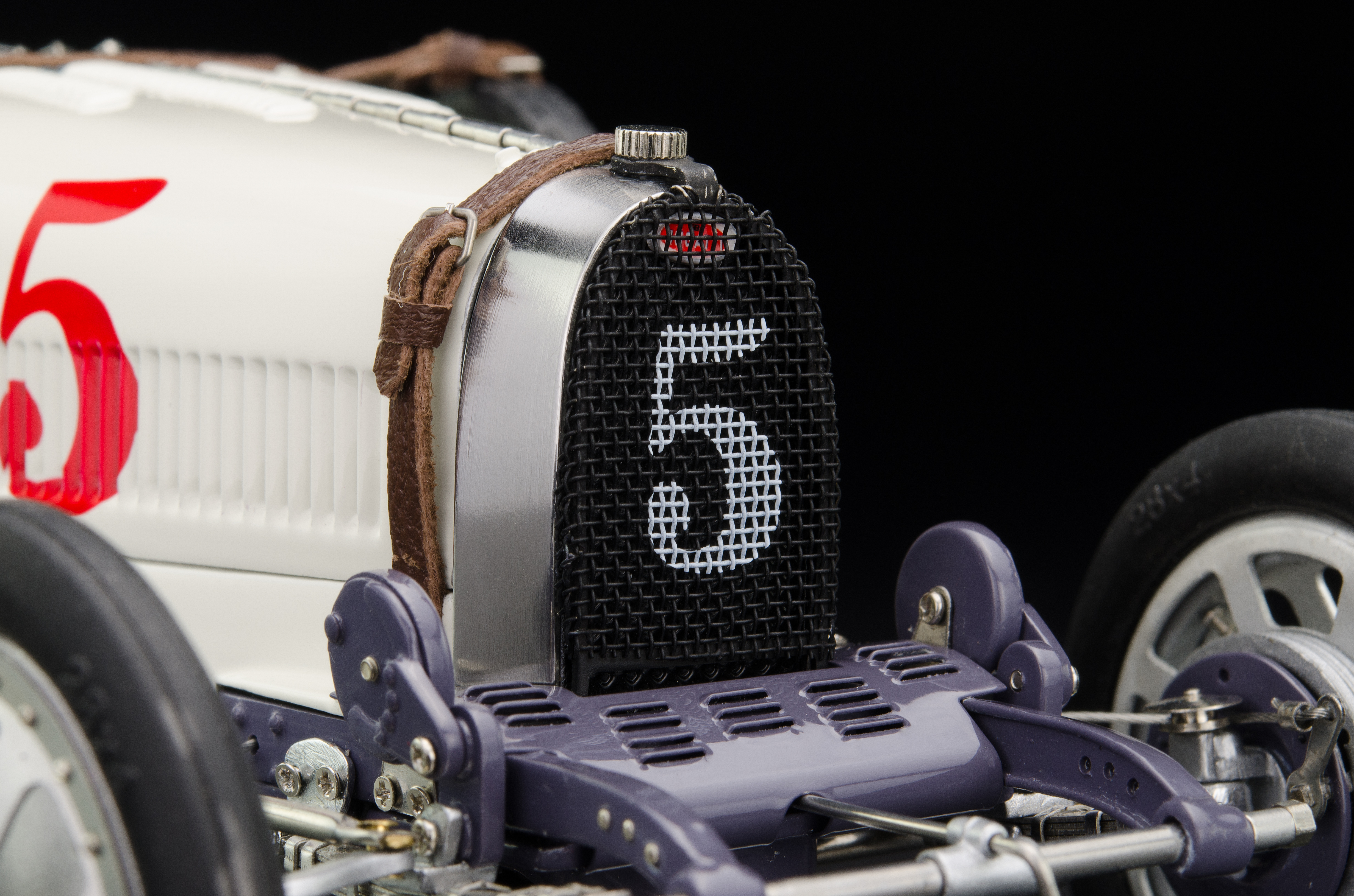 cmc-M-100-013-Bugatti-Nation-Colour-Argentina-05