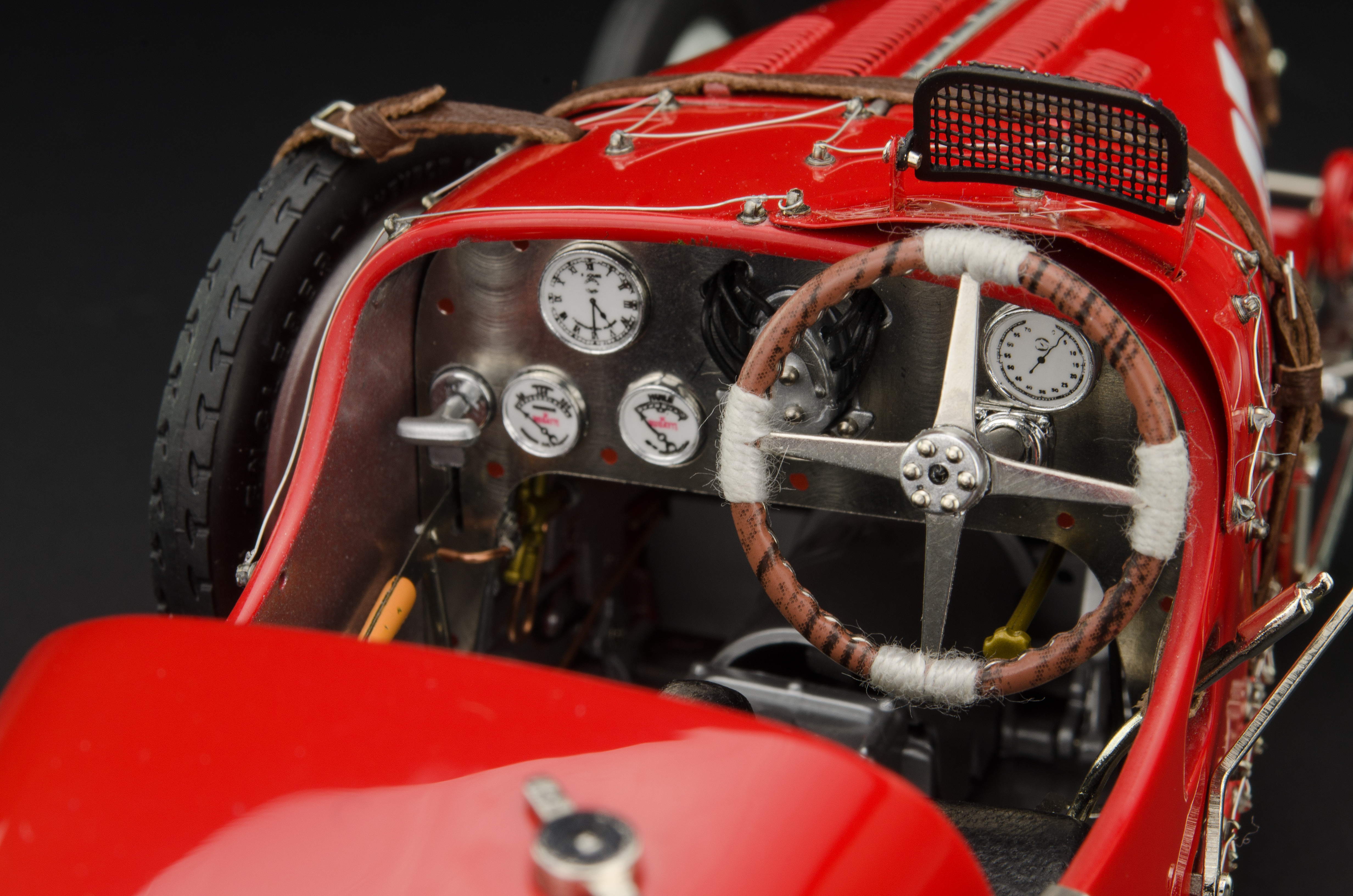 cmc-M-100-009-Bugatti-Nation-Colour-Portugal-05